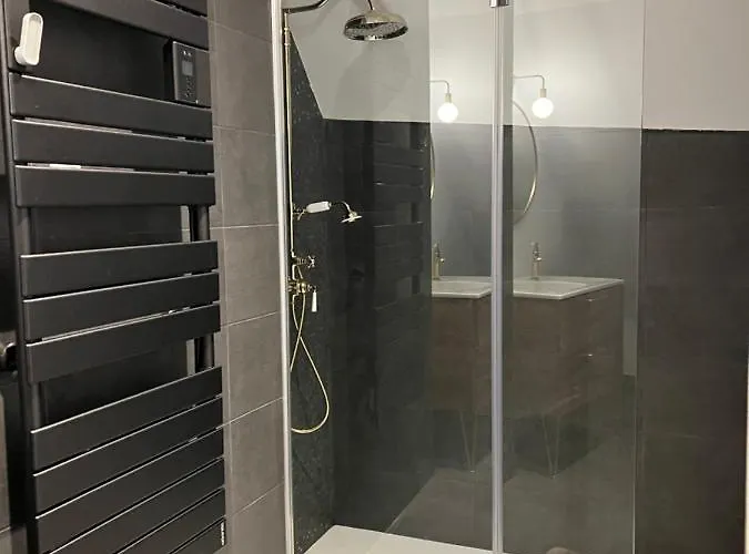 Maison D'Hotes De La Prison En Toutes Libertes